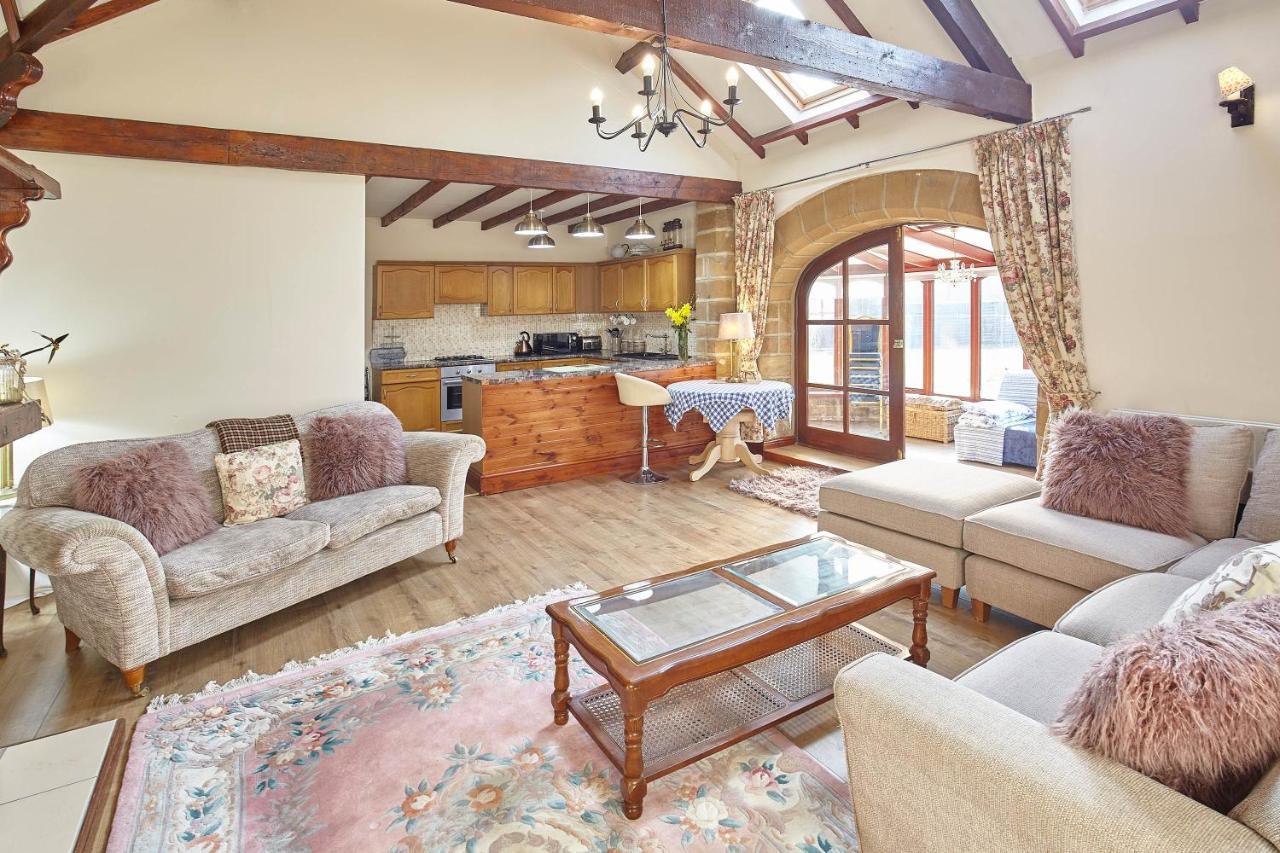 Host & Stay - The Arches Cottage Brotton Exterior photo